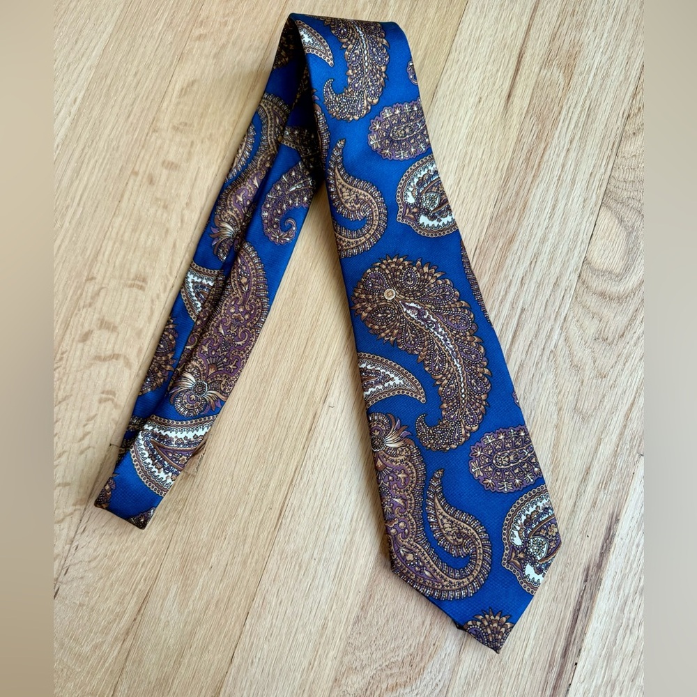 Christian Dior Monsieur silk navy paisley neck tie